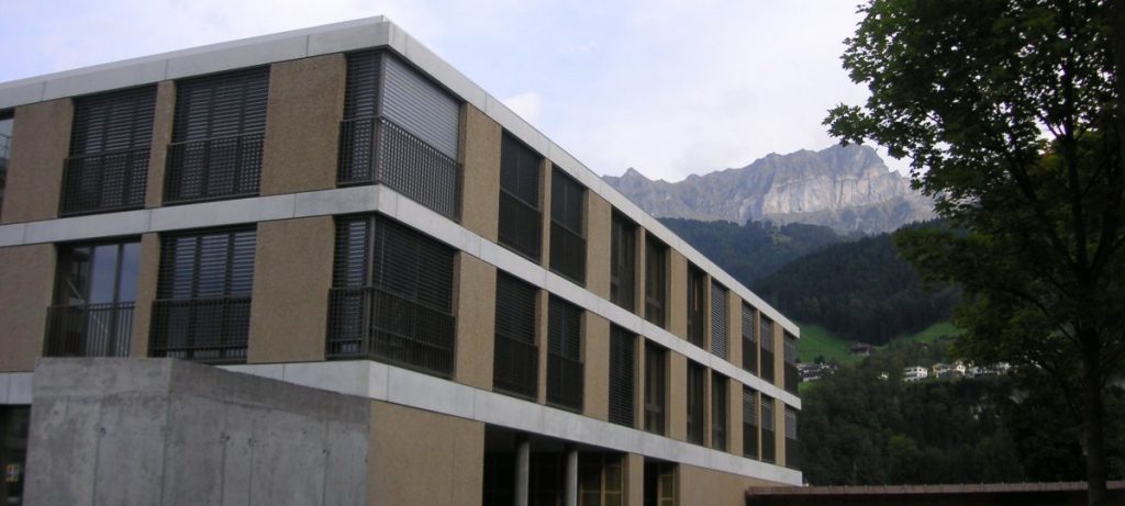 0300.8 - 2007.2 - Fassade - Schattdorf, Alters- und Pflegeheim "Rüttigarten"