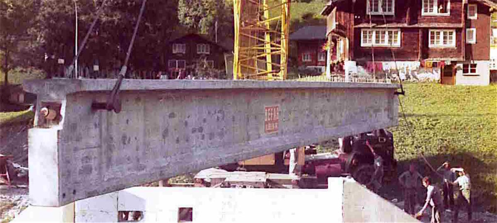 1974 Unterschächen, Schächenbrücke