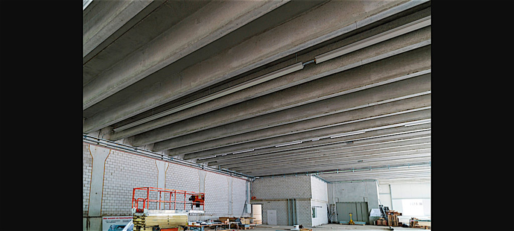 2015.7 Dällikon, Industriestrasse, Lagerhalle Aeschlimann