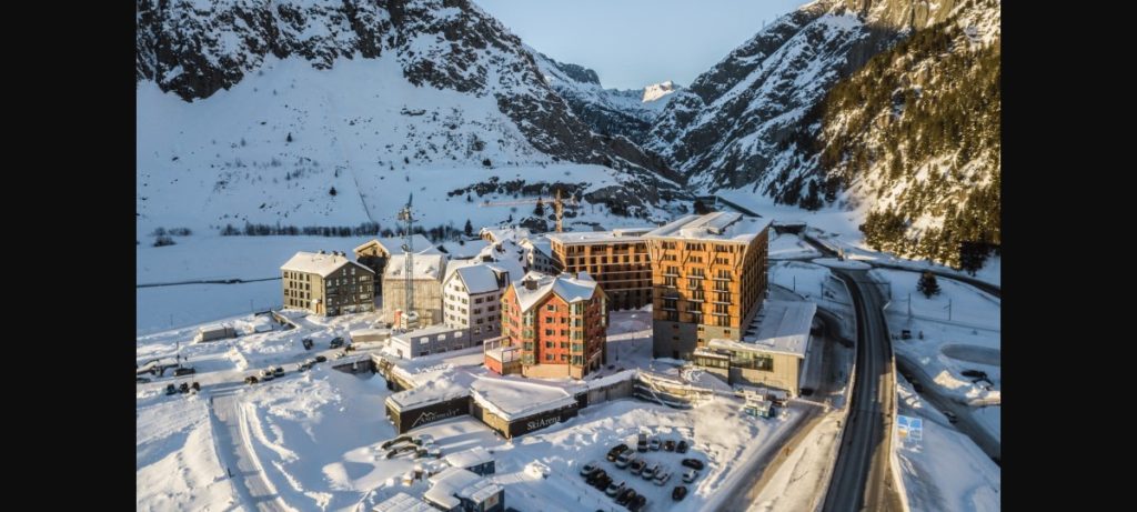 2018.8 Andermatt, Radison Blu Hotel 4B (3695351)