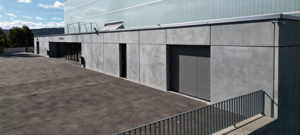 2017.6 Buchs ZH Schulhaus Petermoos